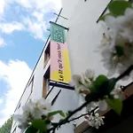 Hostal Hosho Paris Sud - Porte D'italie Le Kremlin-Bicêtre